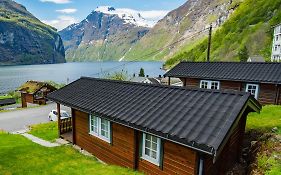 Grande Hytteutleige og Camping